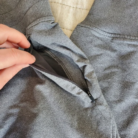 Metro Miles Lululemon - Picture 3 of 9